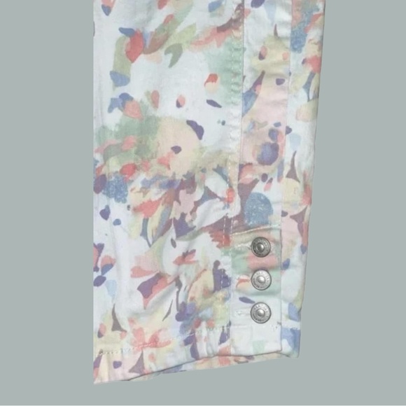 Gloria Vanderbilt Capri - Picture 16 of 16